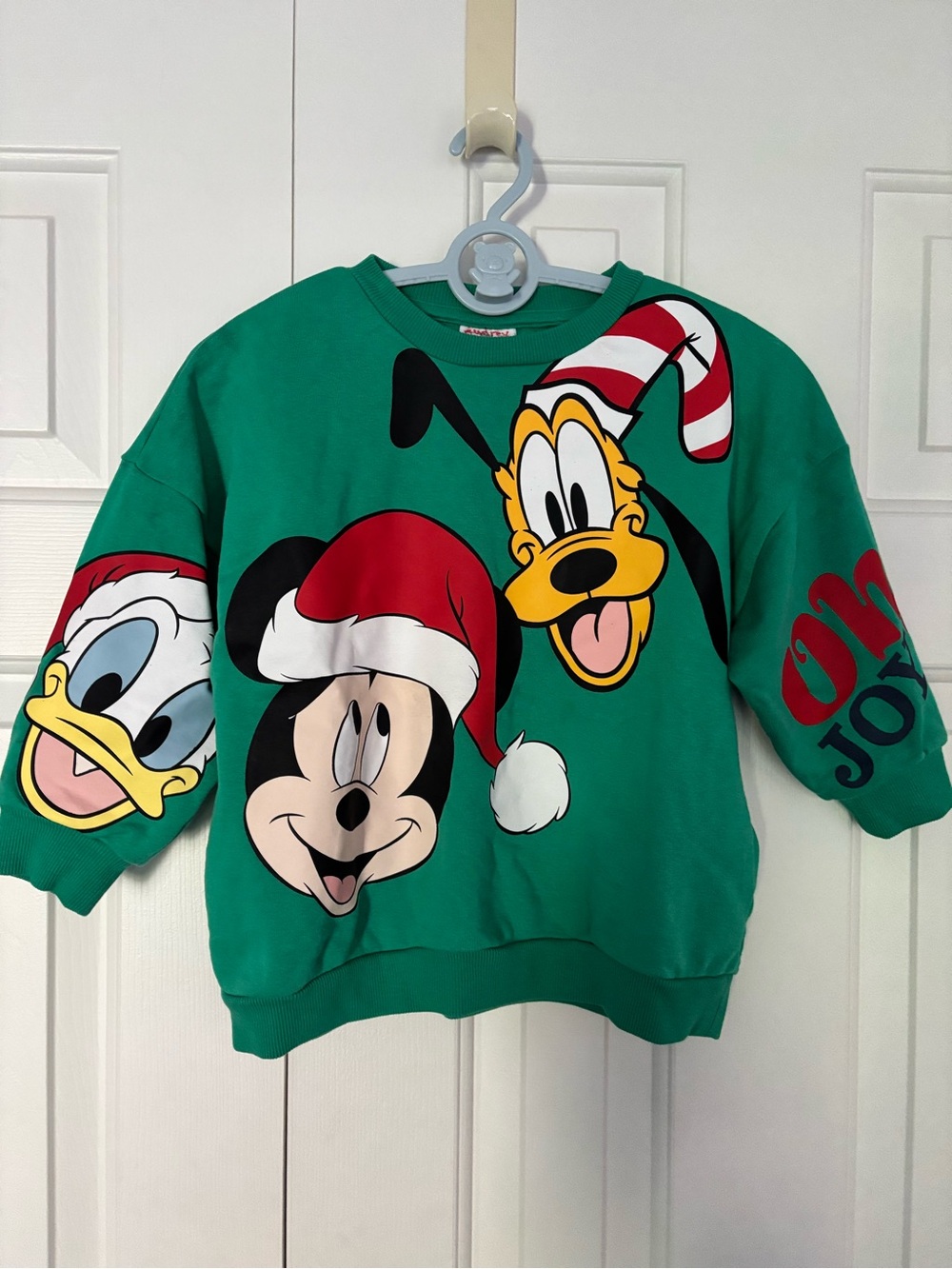 Next! Like New! Kids Disney Christmas Character Sweatshirt! Size 3-4.